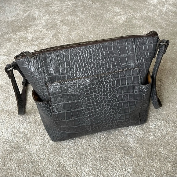 Patricia Nash Leather Croc Embossed Crossbody Bag Purse-Gray-Zipper-EUC-Classic - Picture 3 of 16